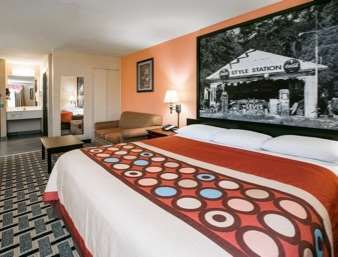 Super 8 By Wyndham Farmers Branch/north Dallas Farmers Branch