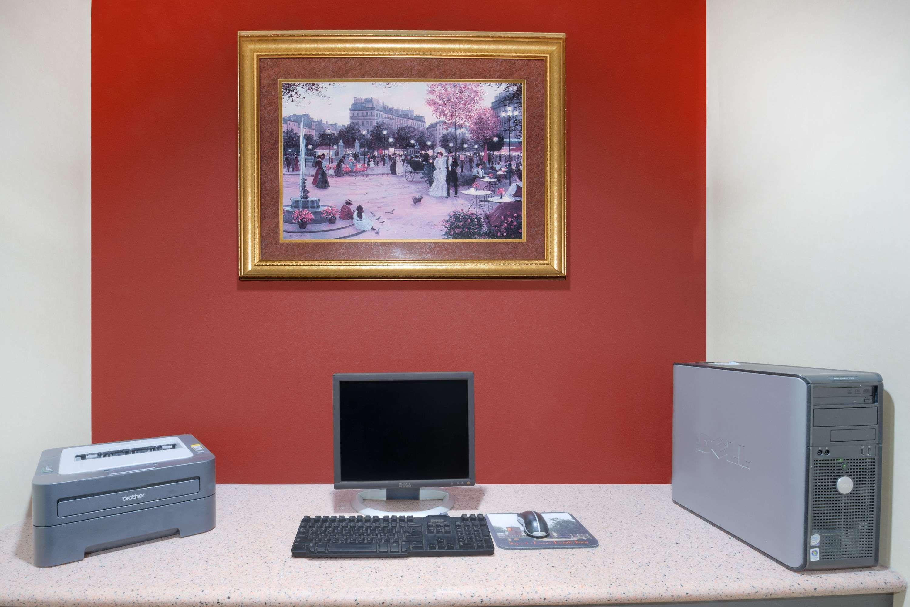 Super 8 By Wyndham Farmers Branch/north Dallas Motel Farmers Branch