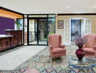 Motel Super 8 By Wyndham Farmers Branch/north Dallas 3*
