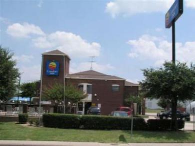Motel Super 8 By Wyndham Farmers Branch/north Dallas